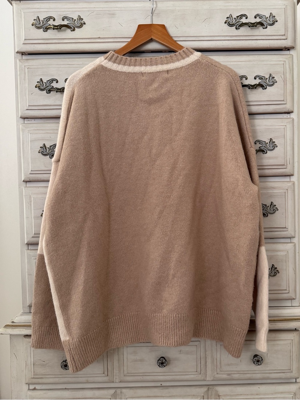 Beige Colorblock Sweater - Picture 2 of 4